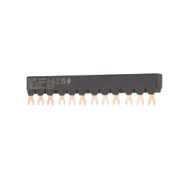 listwa-zasilajaca-b3-0-4-pkz0-063960-eaton