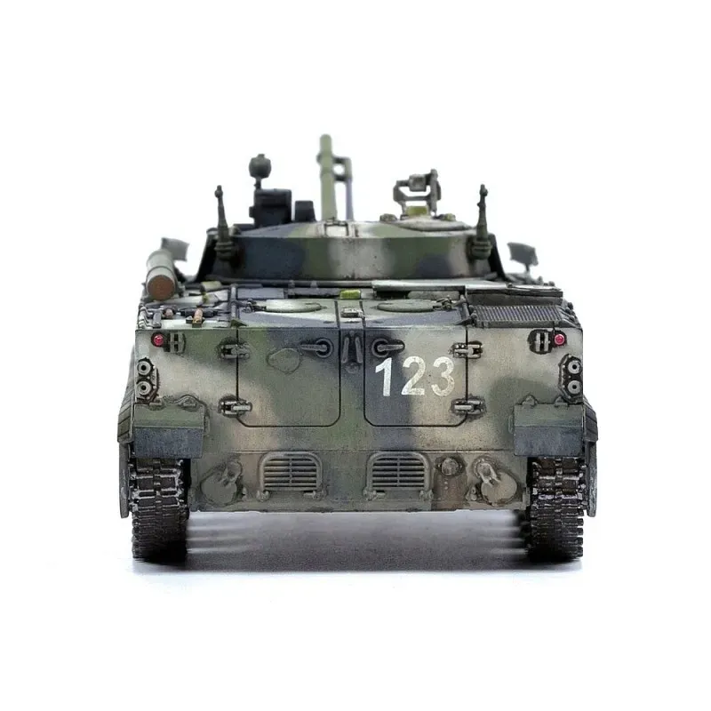1-72-bmp-3-infantry-fighting-vehicle-marka-zvezda