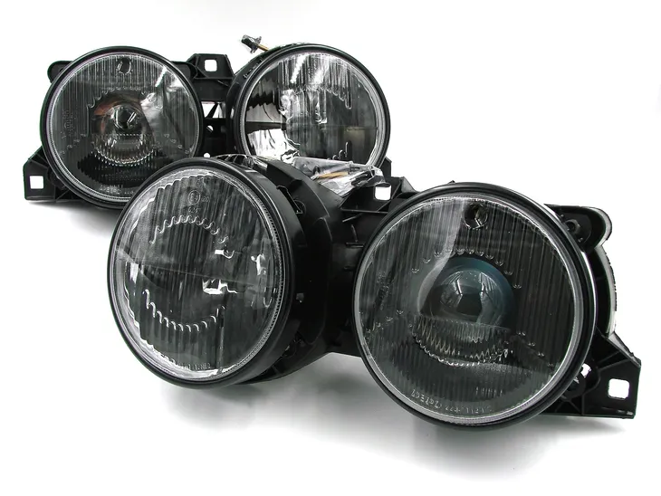 lampy-przednie-reflektory-bmw-e30-black-stan-nowy-wersja-europejska