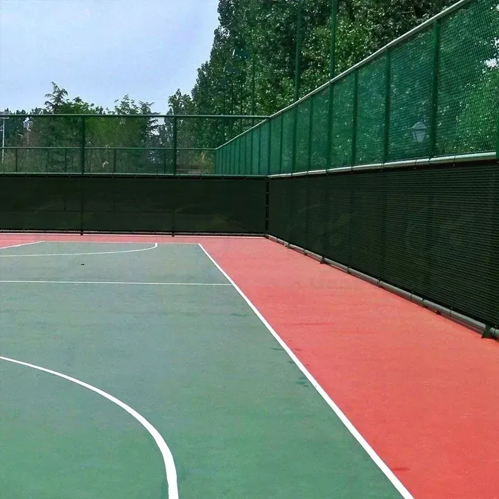 siatka-cieniujaca-maskujaca-oslona-95percent-15x50m-400-opasek-zaciskajacych