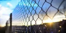 siatka-ogrodzeniowa-125-cm-ocynk-pcv-zielona-drut-30-mm-rolka-10mb-125m