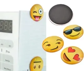 magnes-na-lodowke-szklany-wypukly-emotikony-smile