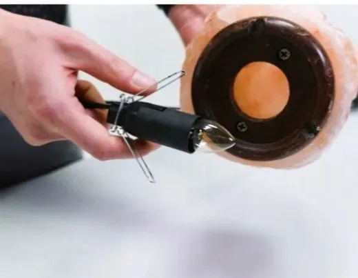 lampa-solna-naturalny-jonizator-oczyszczacz-powietrza-sol-himalajska-3-5-kg-dlugosc-wysokosc-25-cm-stan-nowy