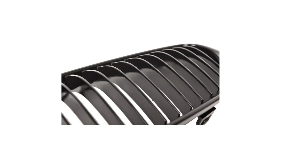 grill-bmw-3-e92-e93-facelift-pojedyncze-zeberka-gloss-black