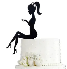 topper-kobieta-na-tort-czarny-urodzinowy