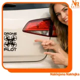 naklejka-drone-pilot-na-auto-szybe-pilot-drona-operator-szerokosc-produktu-12-5-cm