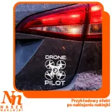 naklejka-drone-pilot-na-auto-szybe-pilot-drona-operator-dlugosc-18-cm
