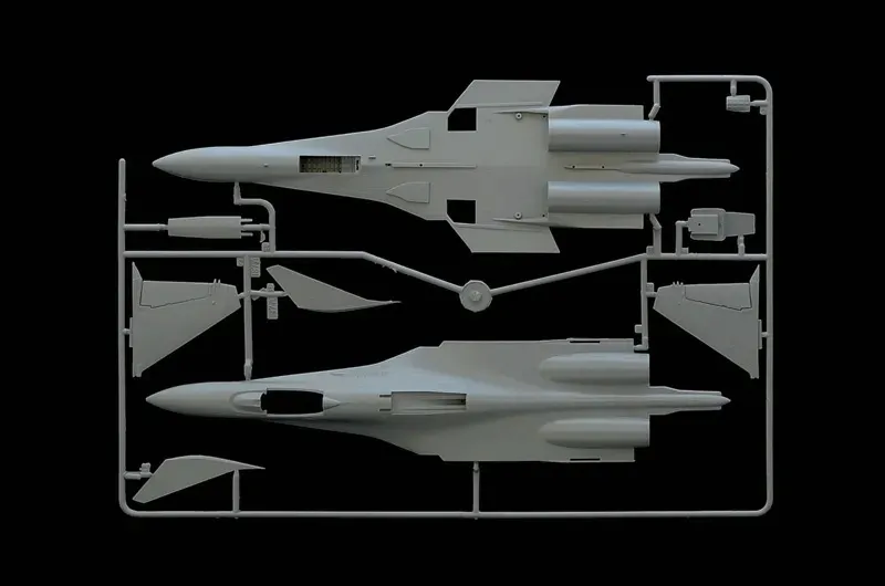 1-72-su-33-flanker-d-marka-italeri