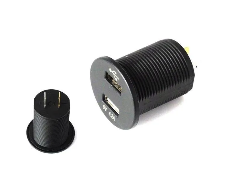 gniazdo-12-24v-2xusb-42a-stan-nowy