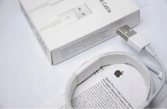 kabel-apple-usb-apple-lightning-1-m-bialy-stan-opakowania-otwarte