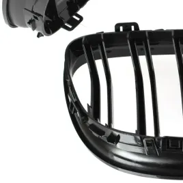 nerki-grill-atrapa-czarny-polysk-do-bmw-e90-e91lifting-2008-2013
