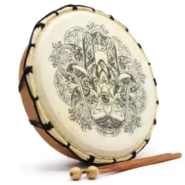 beben-szamanski-z-drewna-i-skory-hamsa-z-paleczkami-30-cm