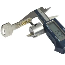 adapter-suwmiarki-do-pomiaru-glebokosci-naciec-kluczy-nawiercanych