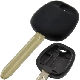 toyota-rav4-yaris-avensis-kluczyk-obudowa-toy43