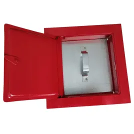 drzwiczki-kominowe-czerwone-rewizyjne-wyczystka-140x140mm