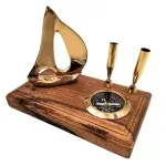 zestaw-biurkowy-morska-elegancja-jacht-i-kompas-dla-wizjonera