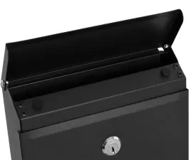 skrzynka-pocztowa-na-listy-z-numerem-domu-adresem-nazwa-ulicy-napisami