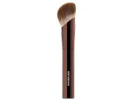 hourglass-pedzel-do-rozu-i-rozswietlacza-diagonal-blush-brush