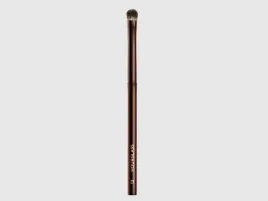 hourglass-pedzel-do-cieni-do-powiek-nr-12-beveled-shadow-brush