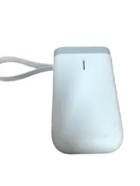 niewielka-drukarka-termiczna-niimbot-d11-do-drukowania-etykiet