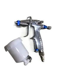 profesjonalny-pistolet-lakierniczy-z-kubkiem-na-lakier