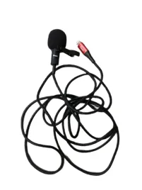 mikrofon-krawatowy-finch-z-zlaczem-lightning-dla-telefonow-iphone