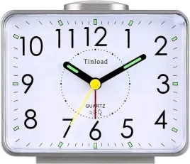 analogowy-budzik-zegar-stolowy-z-funkcja-drzemki-zasilany-bateriami-srebrny