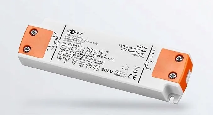 transformator-goobay-led-12-v-dc-30-w-sciemnialny-dla-diod-led-stan-nowy
