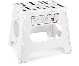 plastikowy-skladany-stolek-dla-dzieci-antyposlizgowy-22-x-28-x-21cm-bialy