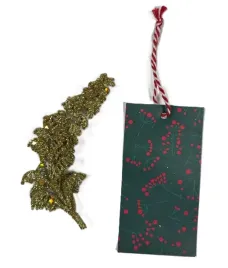 papierowa-winietka-do-prezentu-ze-zlota-galazka-ozdobna-do-prezentu