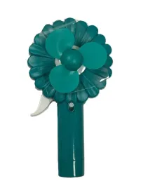 maly-zielony-reczny-wiatrak-z-funkcja-mgielki-poreczny-w-ksztalcie-kwiatu