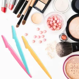 maszynka-jednorazowa-do-golenia-arete-nozyk-pinceta-66-szt