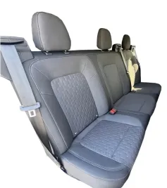 pokrowce-nowy-ford-transit-custom-od-2024-6-osob-brygadowka