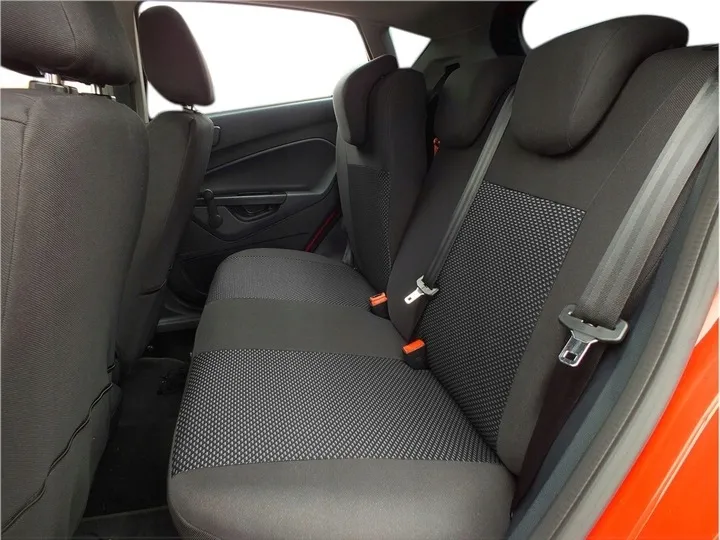 pokrowce-citroen-spacetourer-9-osob-od-2016-stan-nowy-typ-pokrowiec