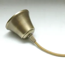 zawieszka-patyna-zawiesie-pod-przewod-w-oplocieomypvc
