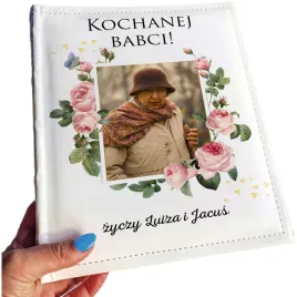duzy-bialy-album-na-zdjecia-prezent-na-dzien-babci-dziadka-nadruk-okladka