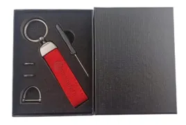 vw-brelok-breloczek-brylok-alcantara-czerwony-pudelko