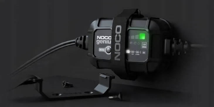 prostownik-genius5eu-5a-battery-charger-model-genius-5-eu