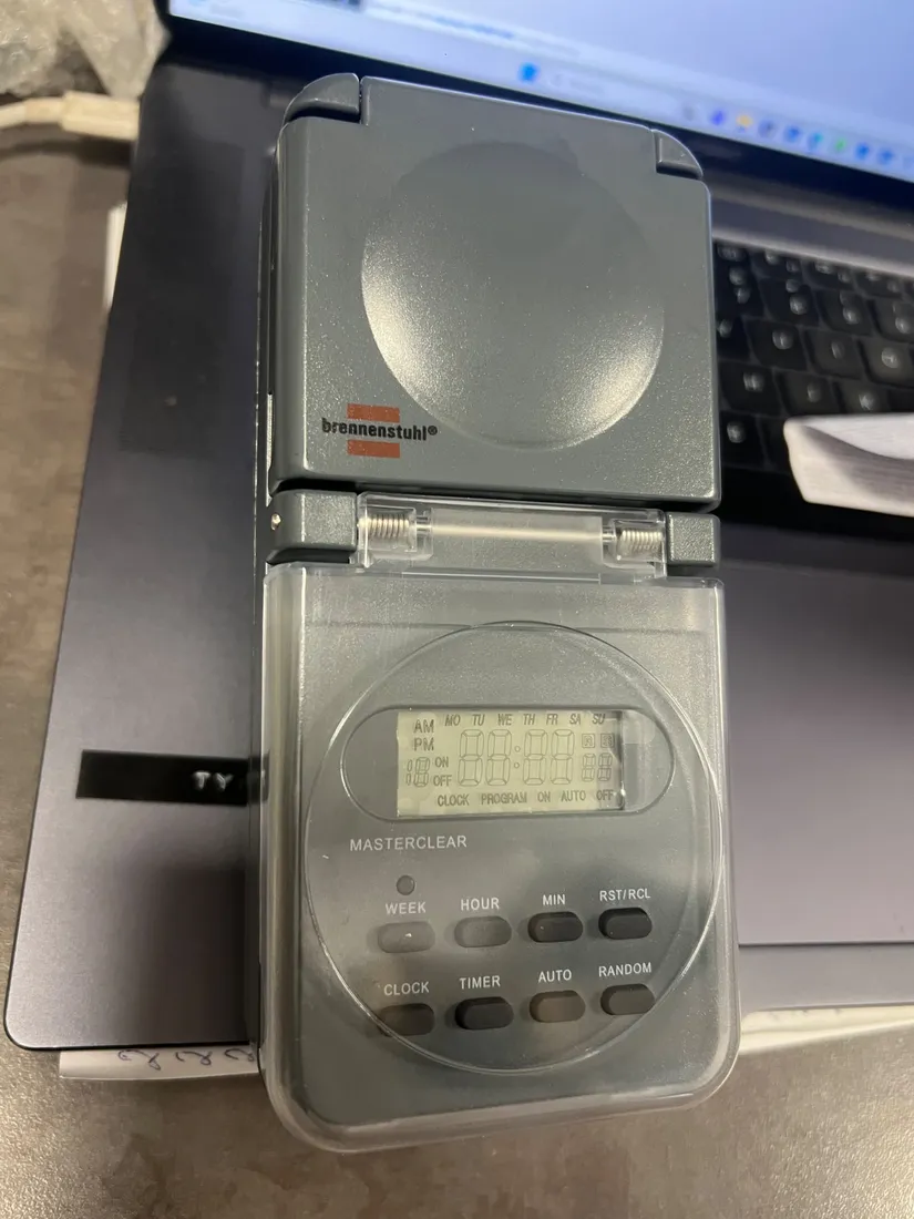 programator-czasowy-brennenstuhl-h2g07