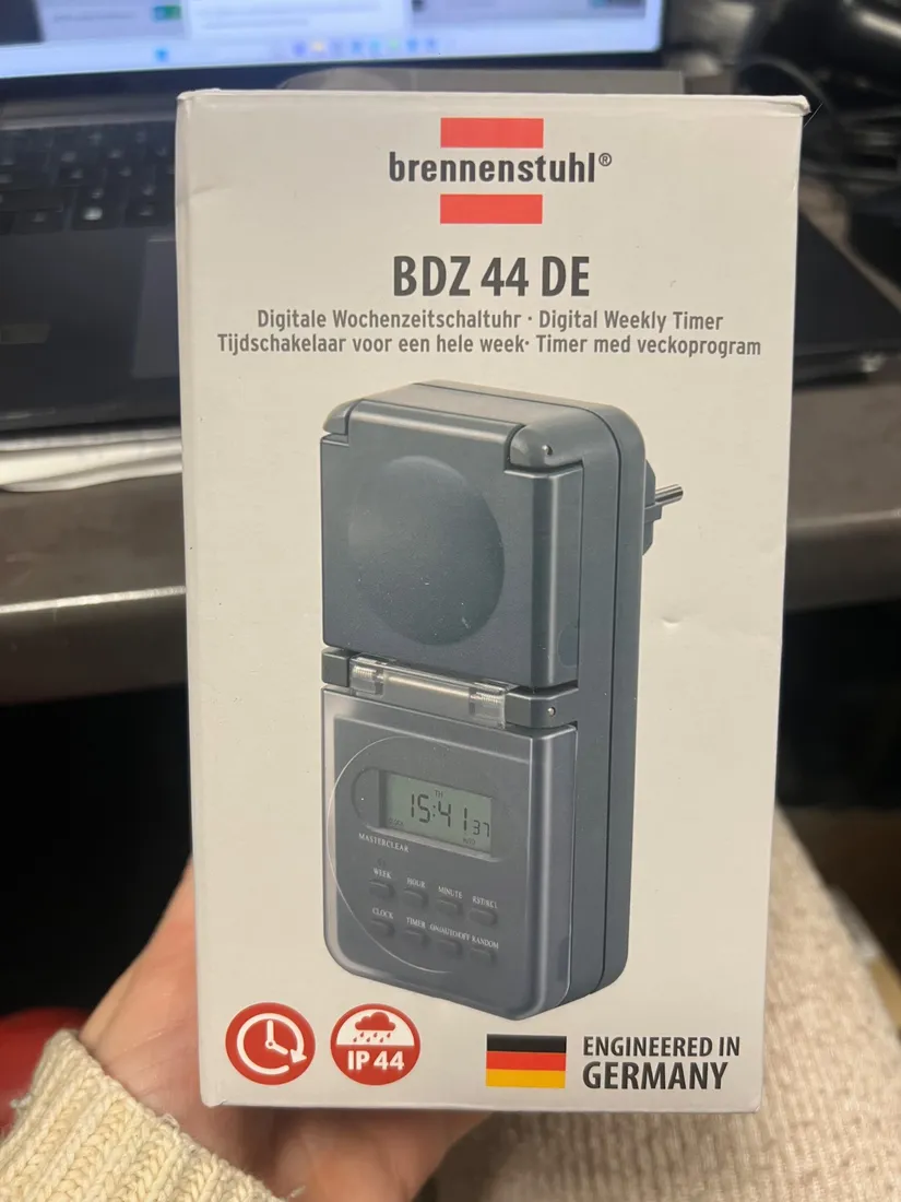 programator-czasowy-brennenstuhl-h2g07-stan-powystawowy