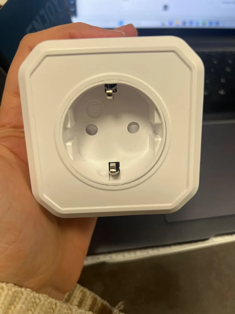 gniazdko-z-timerem-ansmann-stan-powystawowy