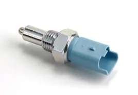 przelacznik-swiatlo-cofania-intermotor-54920