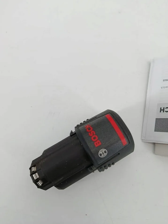akumulator-li-ion-bosch-12-v-2-ah-stan-powystawowy