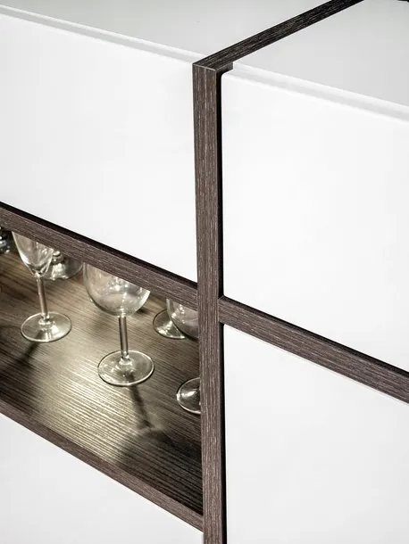 witryna-niska-cross-bialy-polysk-led-montaz-meble-do-samodzielnego-montazu