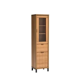 nowoczesna-witryna-wysoka-szklo-jodelka-metalowe-nogi