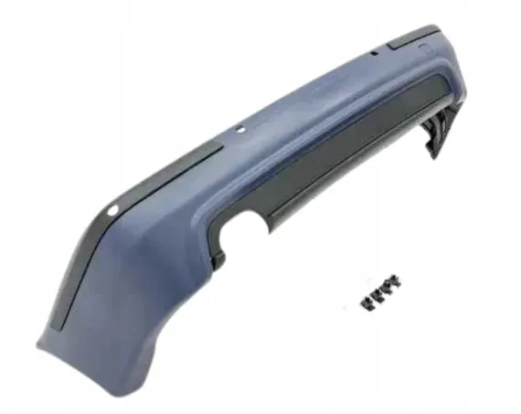 TYLNY ZDERZAK BMW E39 W STYLU M5 1995–2003 Z WYCIĘCIAMI POD (PDC) TYŁ