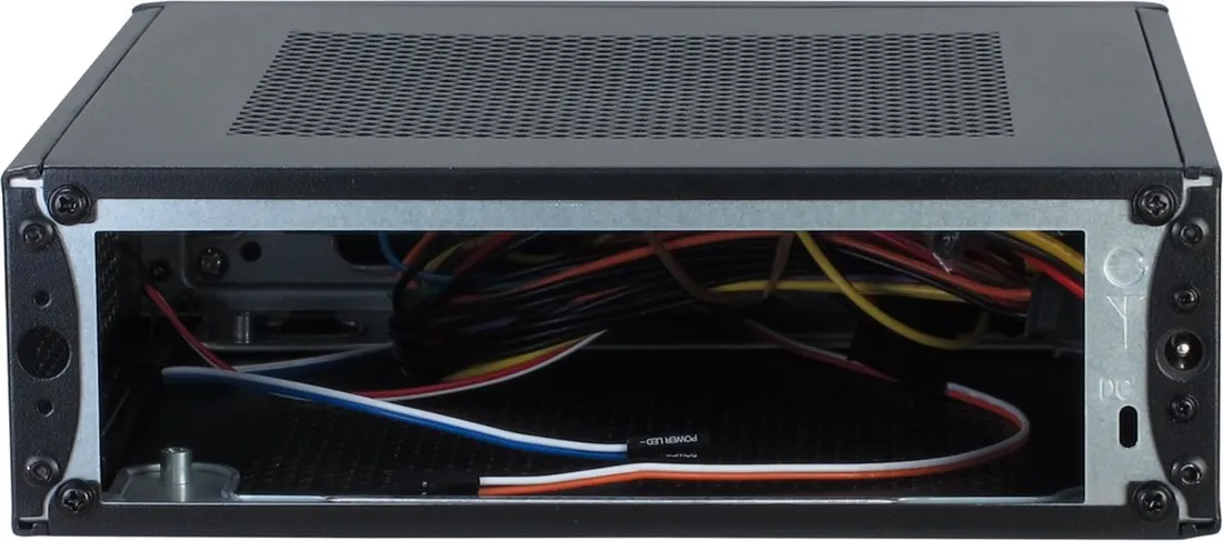 inter-tech-itx-601-desktop-czarny-60-w