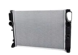 chlodnica-wody-mercedes-e-klasa-w211-cls-w218-c219-2115000802-2115003202