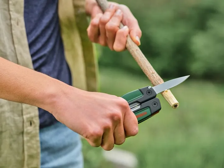 narzedzie-wielofunkcyjne-16w1-multi-tool-bosch
