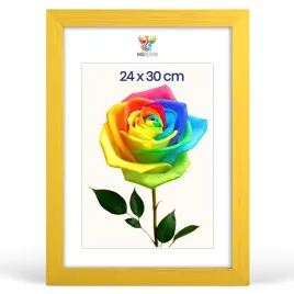 ramka-na-zdjecia-24-x-30-cm-zolta-z-naturalnego-drewna
